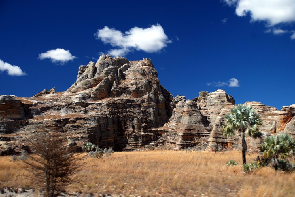 Authentic Madagascar travel services